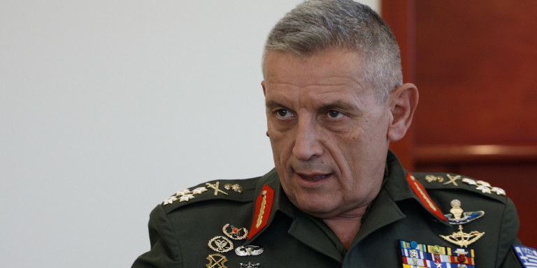 Συνάντηση Αρχηγου ΓΕΕΘΑ με τον πρέσβη της Πολωνίας