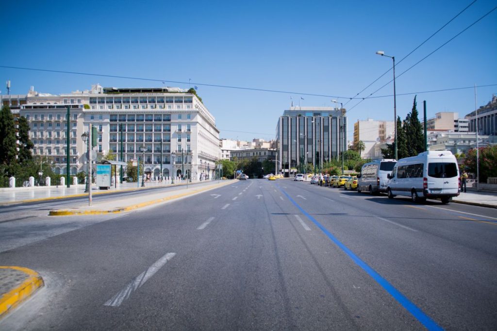 Απαγόρευση κυκλοφορίας από τις 18:00 τα σαββατοκύριακα στην Αττική – Υπό το φως του ήλιου «κλειδώνουν» τους πολίτες