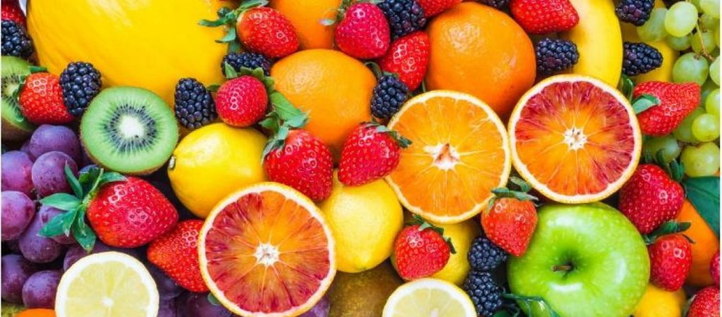 Ποια φρούτα σε βοηθούν να χάσεις εύκολα κιλά