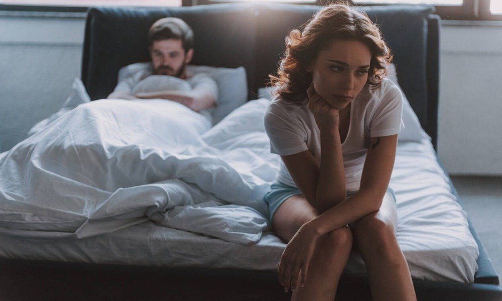 Όταν οι πράξεις του δείχνουν ότι σε θέλει μόνο για το… «κρεβάτι»