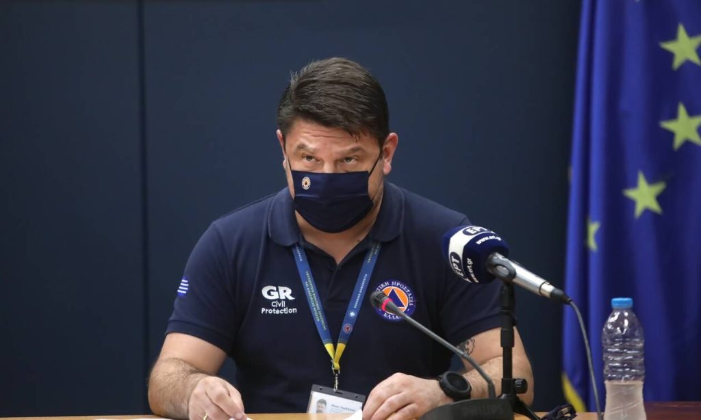 Προς ολικό lockdown η Πάτρα: Μεταβαίνει εκτάκτως ο Ν.Χαρδαλιάς