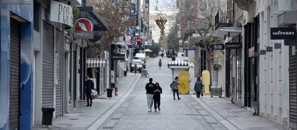 Πρόεδρος ΕΣΑ – Σ.Καφούνης για «πισωγύρισμα» στα καταστήματα: «Στα όρια νευρικής κρίσης ο εμπορικός κόσμος»