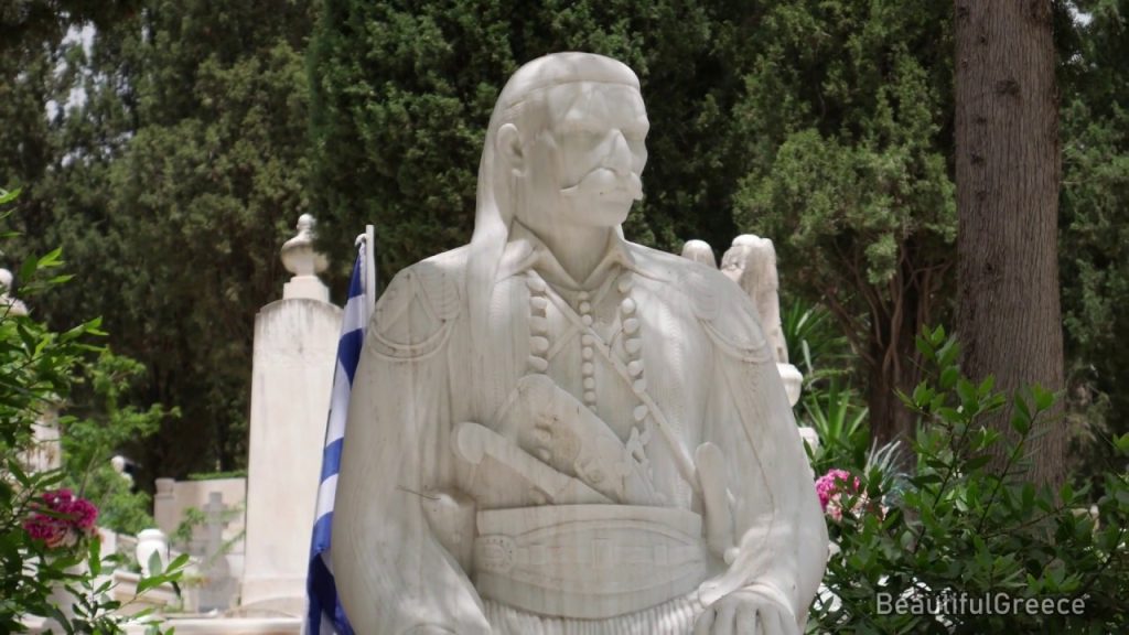 Τρισάγιο στο τάφο του Θ.Κολοκοτρώνη τέλεσε η ΕΛΑΣΥΝ (φωτό,βίντεο)