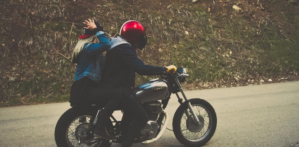 Δίπλωμα μηχανής χωρίς εξετάσεις: Ποιοι οι όροι και πως γίνεται η επέκταση