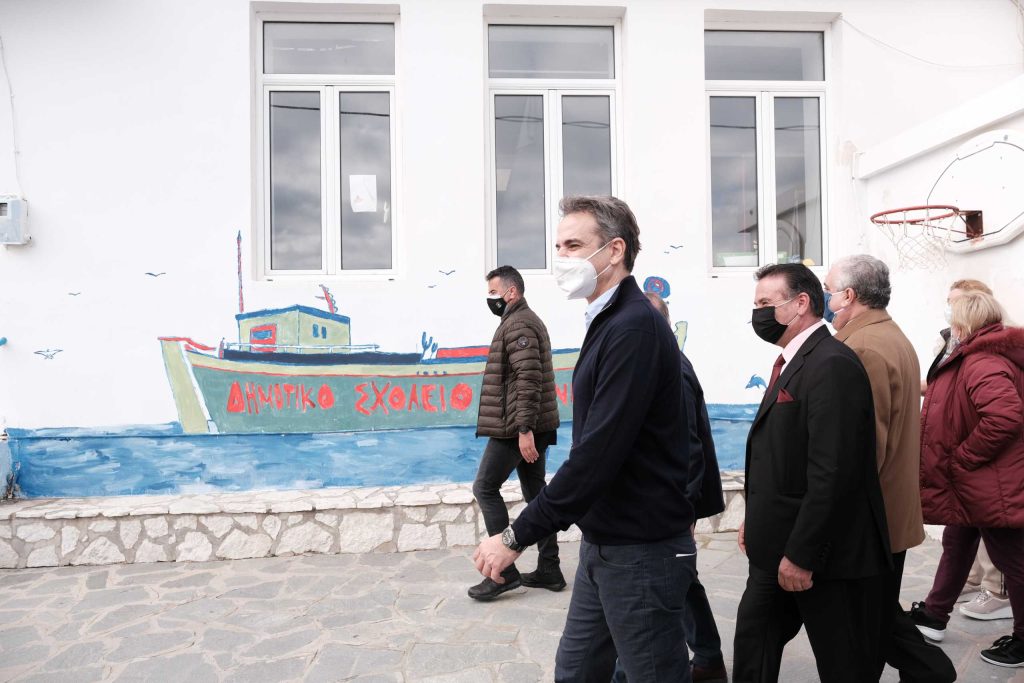 Επιστρατευθήκαν οι μαθητές μέρα Σάββατο καταγγέλλει ο ΣΕΠΕ για την φιέστα της Ικαρίας