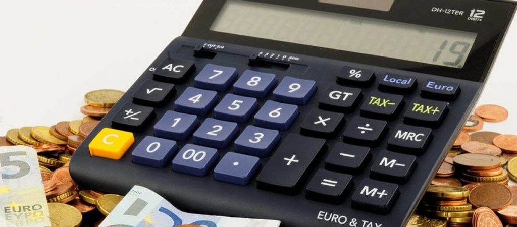 Επιχειρήσεις: Μεγαλύτερες φορο-εκπτώσεις για όσες έχουν δαπάνες για διαφήμιση