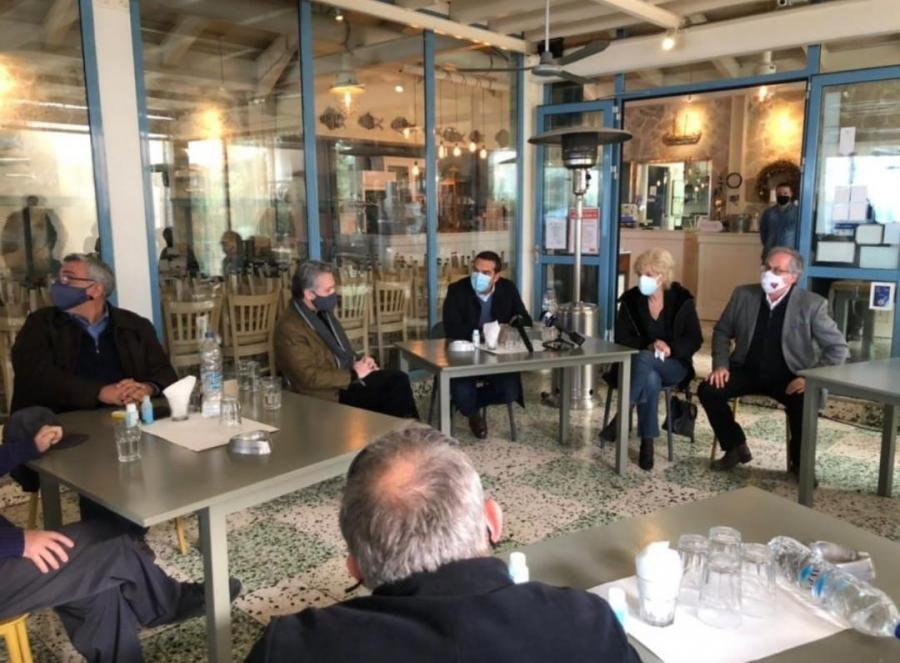 Φιλοκυβερνητικά ΜΜΕ ανακάλυψαν «τραπέζωμα» Α.Τσίπρα για να «καλύψουν» την καταπάτηση των μέτρων από τον Κ.Μητσοτάκη