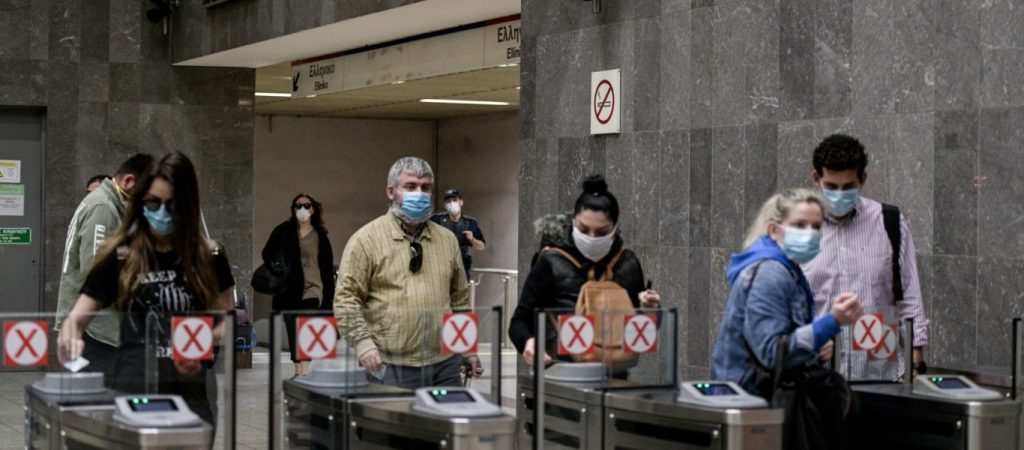 Θ.Βασιλακόπουλος: «Σε μία εβδομάδα θα υπάρχει εμφανέστατη πτώση των κρουσμάτων»