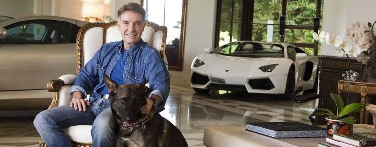 Εϊκε Μπατίστα: O 8ος πλουσιότερος άνθρωπος στο κόσμο βρίσκεται πλέον στη φυλακή
