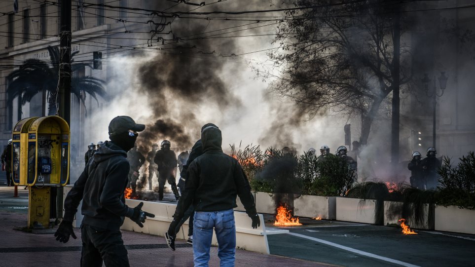 Πανεκπαιδευτικό συλλαλητήριο: Διώξεις για πλημμελήματα – Μία για κακούργημα