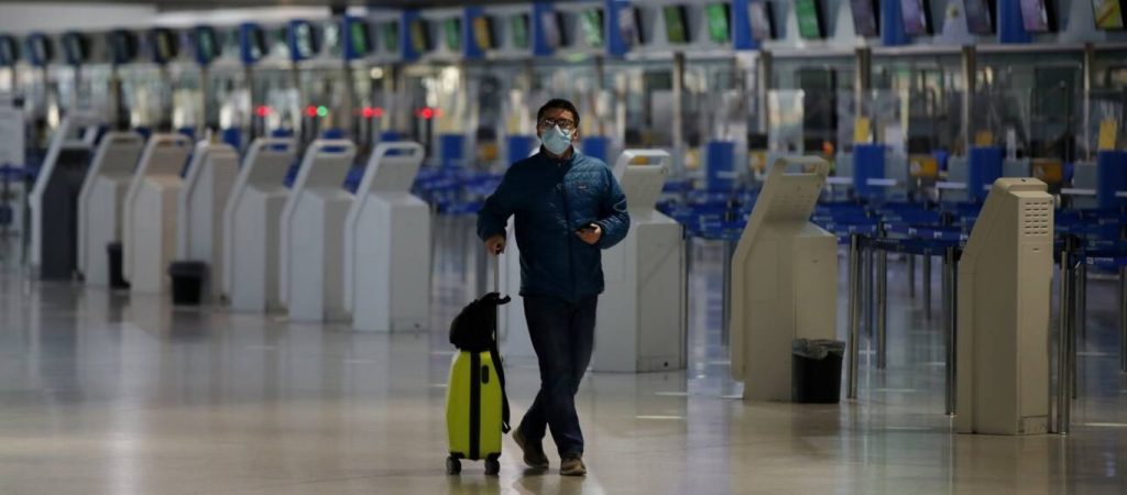 Αισθητή πτώση στην μετακίνηση επιβατών στα αεροδρόμια της χώρας – Μείωση της τάξης του 83%