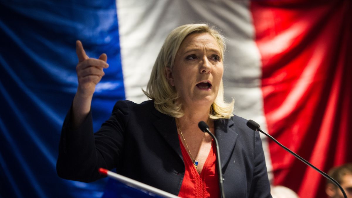 Γάλλος ΥΠΟΙΚ: Η Μαρίν Λε Πεν μπορεί να είναι η επόμενη πρόεδρος της Γαλλίας – Πρέπει να την εμποδίσουμε!