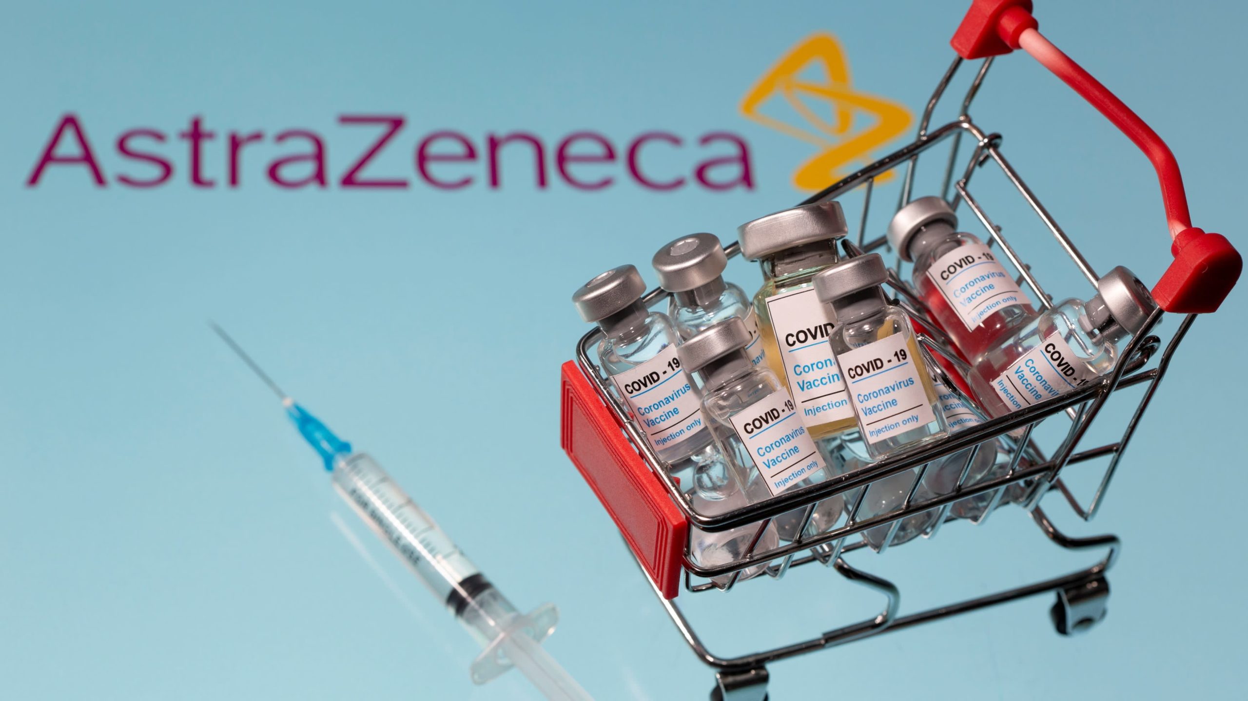 Εμβόλιο κορωνοϊού: Στα «χνάρια» της J&J η Astrazeneca – Ετοιμάζεται να επεκτείνει τις δοκιμές της σε παιδιά