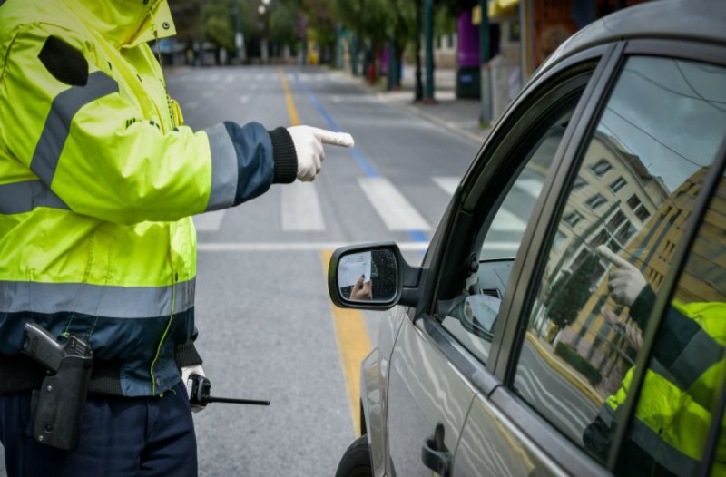 Υπ.Εργασίας: Διευκρινίσεις για το τι ισχύει με τις βεβαιώσεις κίνησης των εργαζομένων