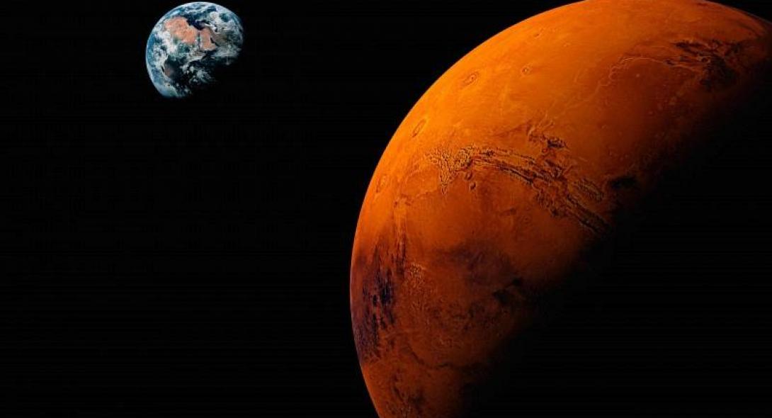 Το διαστημικό σκάφος Hope των ΗΑΕ έστειλε την πρώτη φωτογραφία που τράβηξε από τον Άρη (φωτο)
