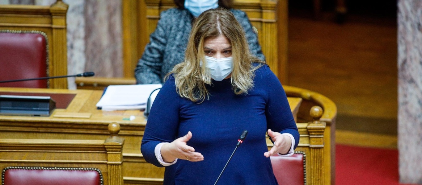 Μ.Συρεγγέλα: «Αποτέλεσμα των κοινωνικοπολιτικών συνθηκών το “σπάσιμο” της σιωπής των γυναικών για περιστατικά βίας»