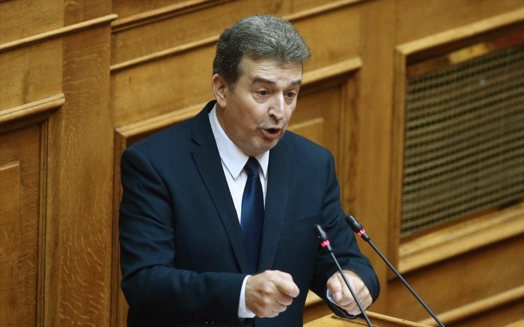 Μετά τη χώρα… κλείνουν και την Εθνική Οδό για να «μην κινδυνεύσουν άνθρωποι» – Μ.Χρυσοχοΐδης: «Δική μου απόφαση»