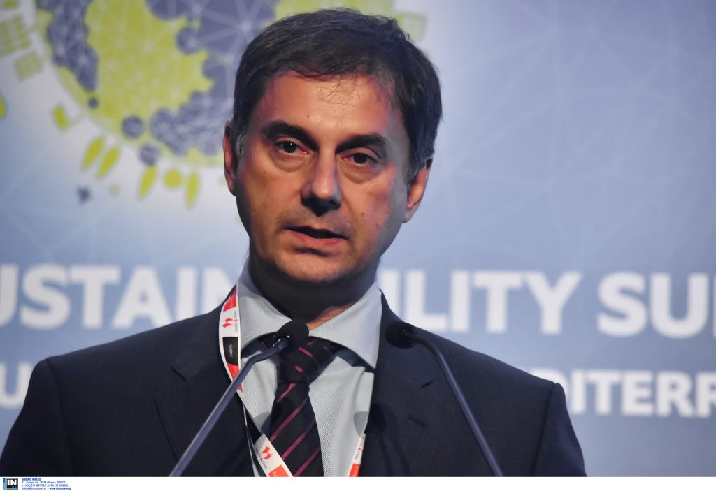 Χ.Θεοχάρης: «Κανένα ξενοδοχείο δεν θα μπορεί να αρνηθεί τη φιλοξενία σε περίπτωση που δεν έχει κάνει κάποιος το εμβόλιο»