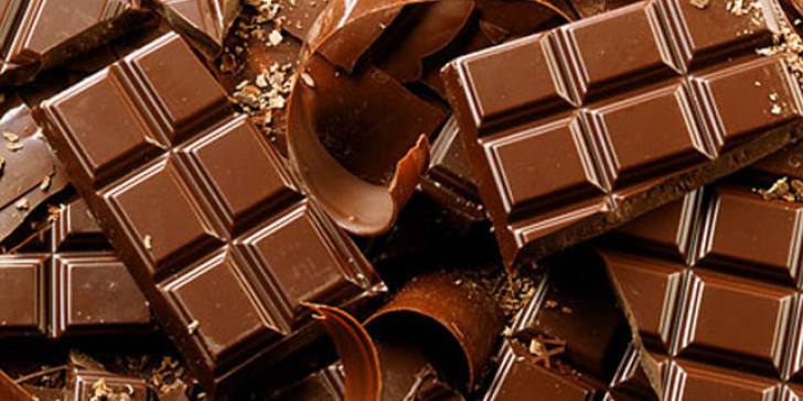 Η σοκολάτα ή η ερωτική επαφή κόβεται ευκολότερα; – Έρευνα δίνει την απάντηση