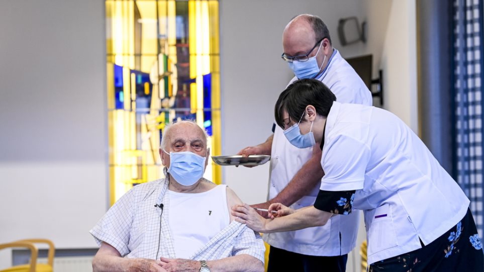 Ψάχνουν μανιωδώς τα ρωσικά εμβόλια στο Βέλγιο και το υπουργείο υγείας βγάζει ανακοίνωση: «Προσοχή μην αγοράσετε ψεύτικα»