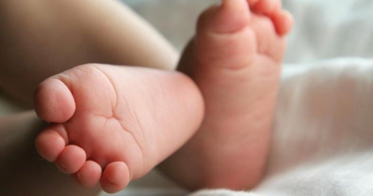 Φρίκη: Ζευγάρι ενημερώθηκε από μαιευτήριο πως πουλήθηκε το παιδί του… επειδή χρωστούσαν χρήματα