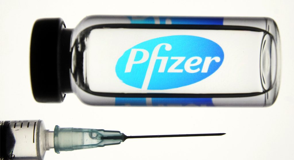 Νέα μελέτη για το εμβόλιο των Pfizer/BioNtec: Το 92% που έλαβε την α’ δόση ανέπτυξε υψηλό τίτλο αντισωμάτων