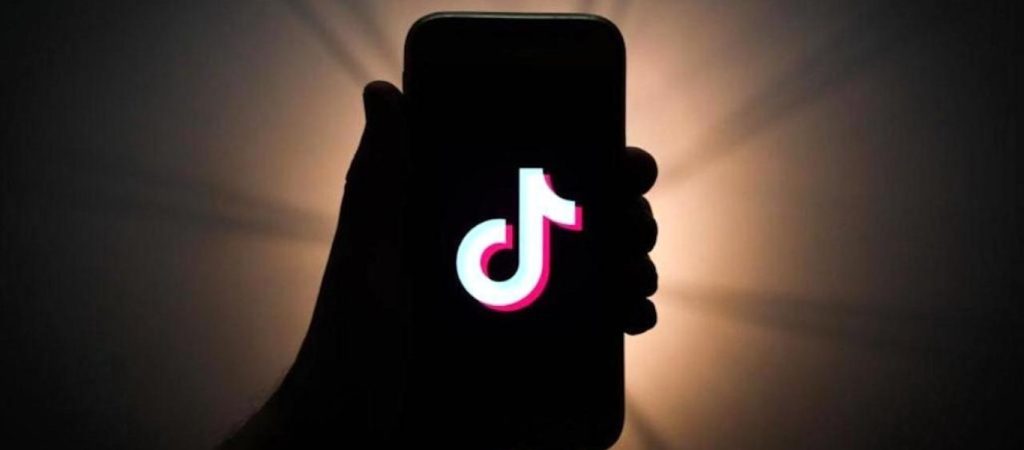 TikTok: Πολλές ευρωπαϊκές χώρες το καταγγέλλουν για πολλαπλές παραβιάσεις
