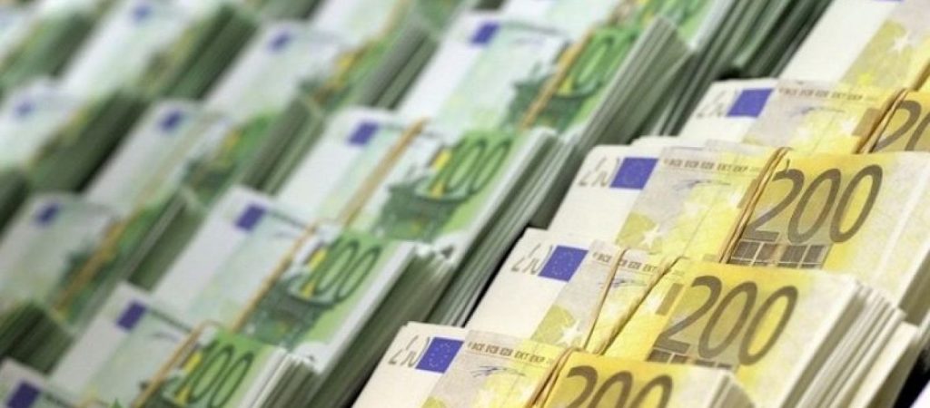 Η κυβέρνηση «βλέπει» παράταση της καραντίνας – Συγκεντρώνει τα ταμειακά διαθέσιμα Δήμων και Περιφερειών