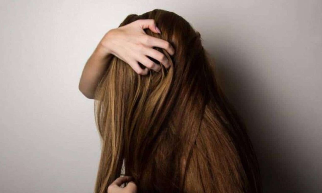 Φαγούρα στο κεφάλι: Αυτές είναι οι τέσσερις βασικές αιτίες