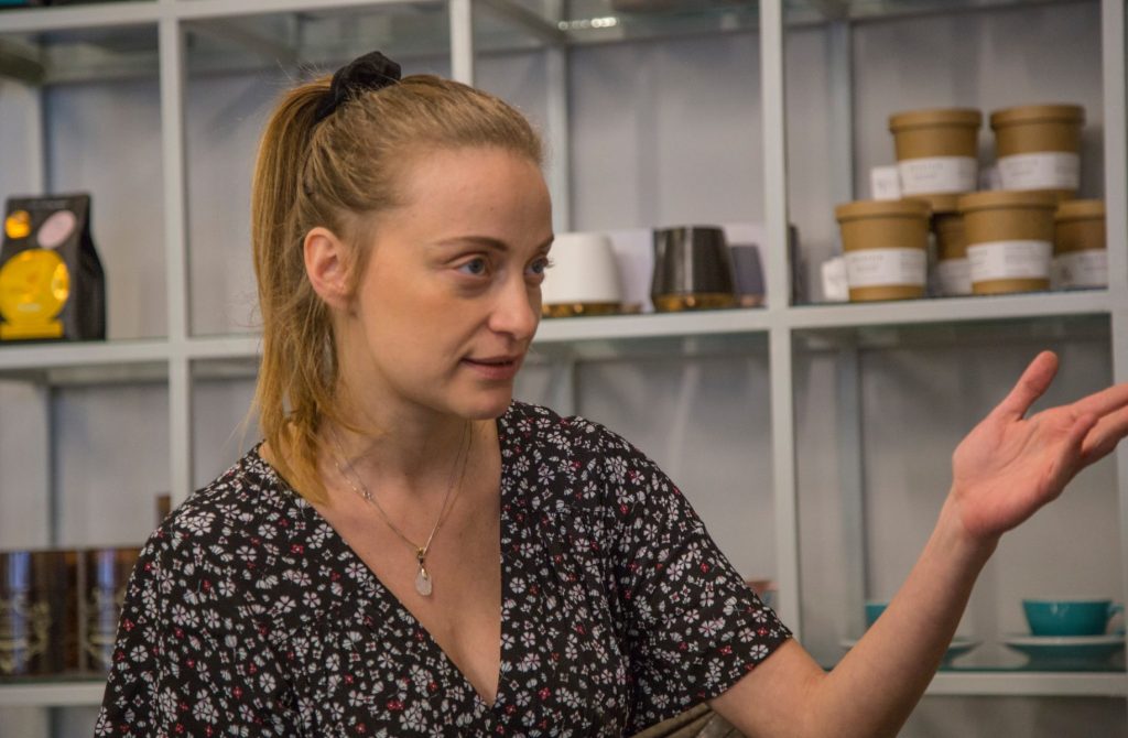 Το πρώτο μήνυμα της Λένας Δροσάκη μετά την καταγγελία κατά του γνωστού ηθοποιού (φωτο)