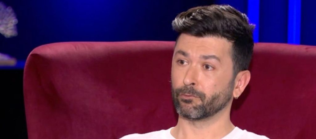 H αντίδραση του Βασίλη στις δηλώσεις της Λ.Μενδώνη: «Είμαι θύμα παιδεραστή – Ζητώ μόνο δικαιοσύνη»