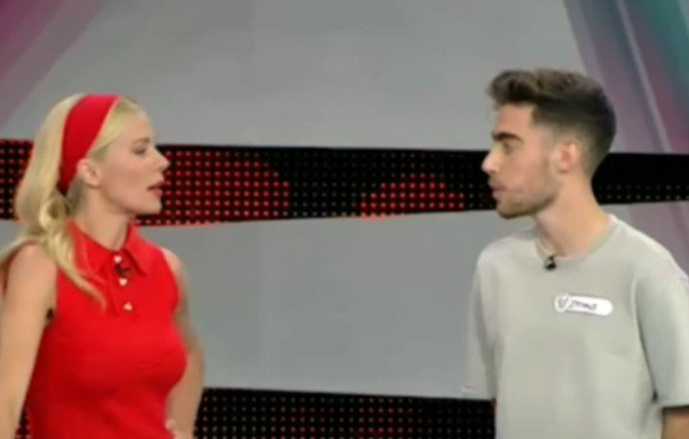 Ρουκ Ζουκ: Νομοί της Μακεδονίας και εκεί βρέθηκε και ο… Λευκός Πύργος (βίντεο)