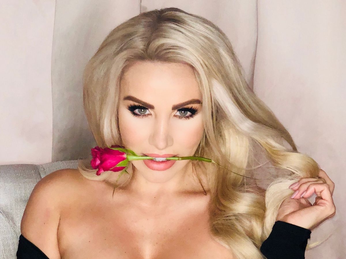 Dannii Harwood: Το «φλογερό» μοντέλο που δε θα σε αφήσει να… κλείσεις μάτι (φώτο)