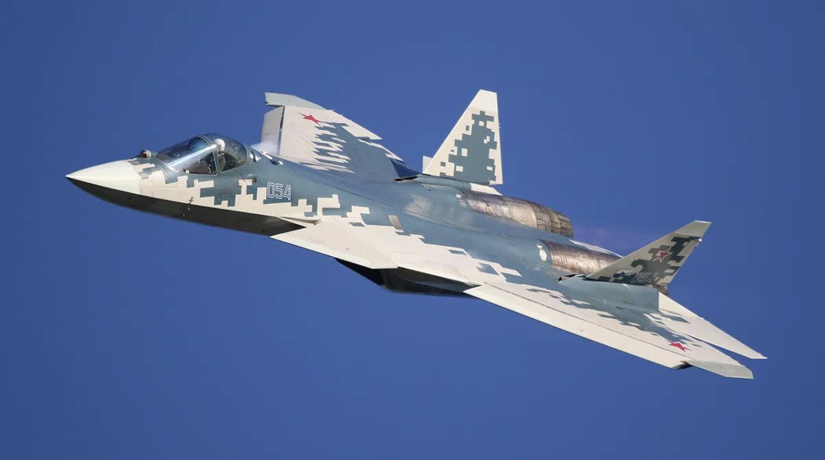 Βίντεο: Ακούστε τον  χαρακτηριστικό  ήχο των κινητήρων του μαχητικού Su-57 Felon