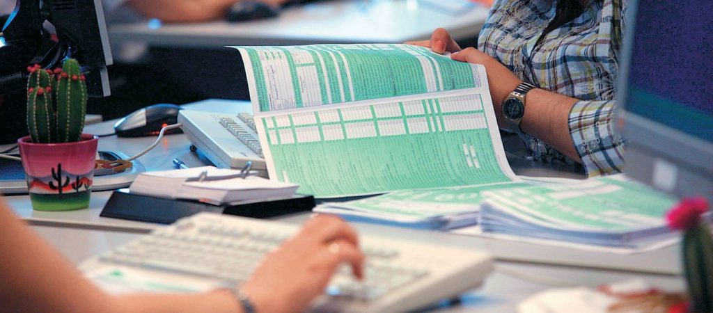 Φορολογικές δηλώσεις: Το πρώτο 10ήμερο Μαΐου θα ξεκινήσει η υποβολή τους – Σε πόσες δόσεις η εξόφληση