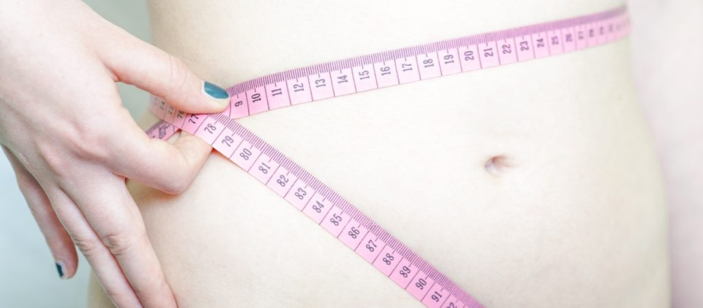 Οι 4 απλοί τρόποι για να χάσετε τα περιττά κιλά χωρίς να πεινάσετε