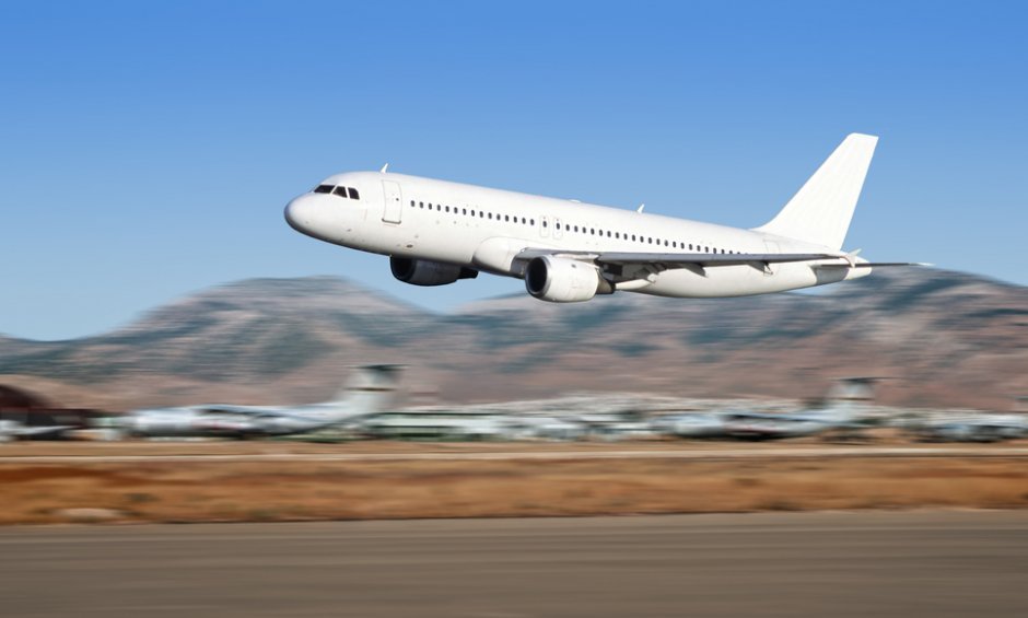 Παρατείνονται οι αεροπορικές οδηγίες για τις πτήσεις εξωτερικού