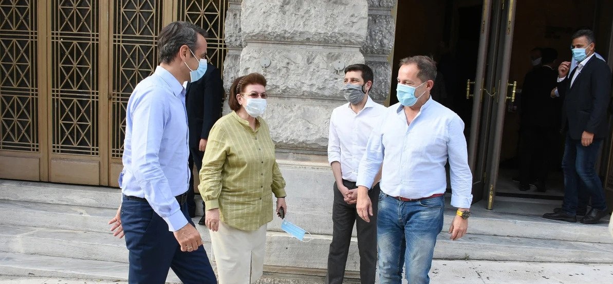 Μπουρδούμης για Λιγνάδη: «Μπορεί να φτάσει σε σημείο να ρίξει την   κυβέρνηση» – Πρόωρες εκλογές «βλέπει» ο Βαρουφάκης