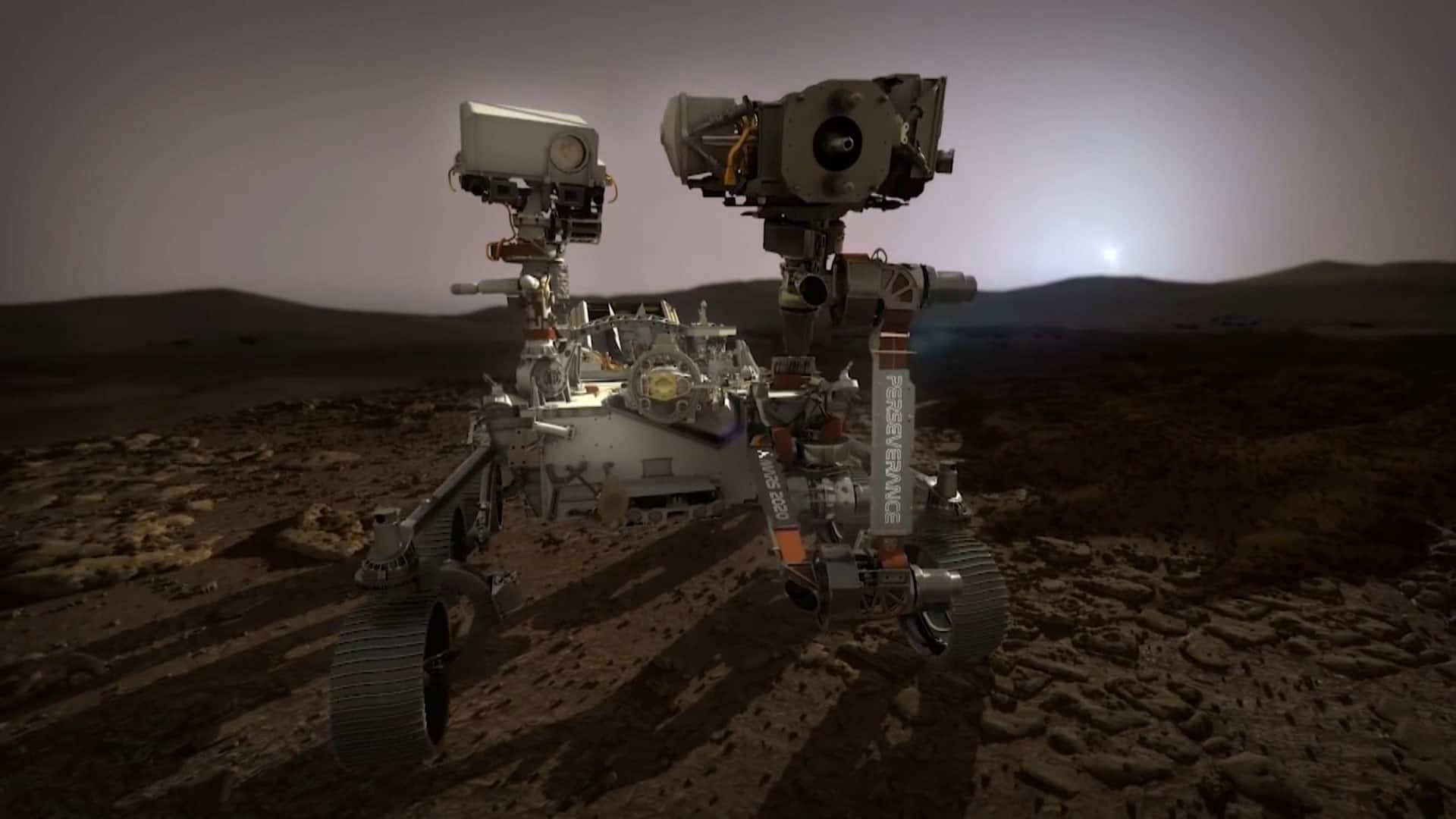 NASA: Το «Perseverance» έστειλε τις πρώτες έγχρωμες φωτογραφίες από τον πλανήτη Άρη (φώτο)