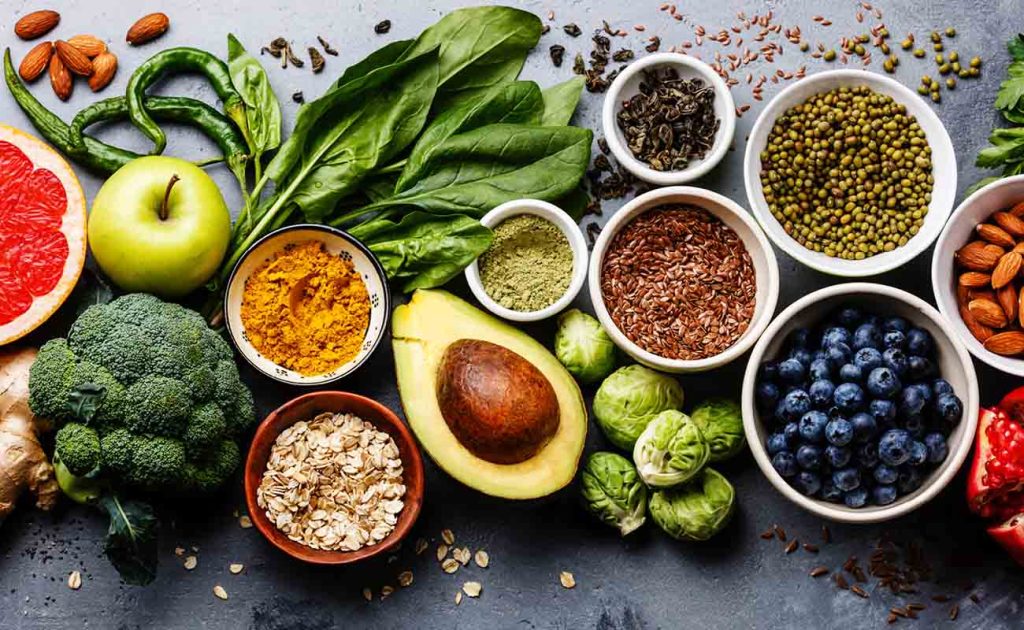 Αυτές είναι οι τροφές με τις περισσότερες αντιγηραντικές βιταμίνες
