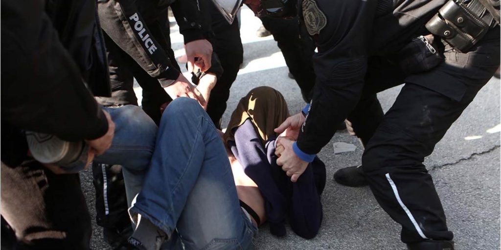 Ελεύθεροι αφέθηκαν οι 31 συλληφθέντες για τα γεγονότα στο ΑΠΘ