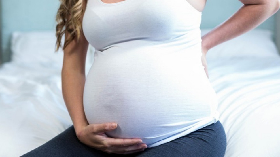 Οι γυναίκες που έχουν μολυνθεί από τον κορωνοϊό μεταβιβάζουν στα έμβρυα αντισώματα σύμφωνα με νέα μελέτη