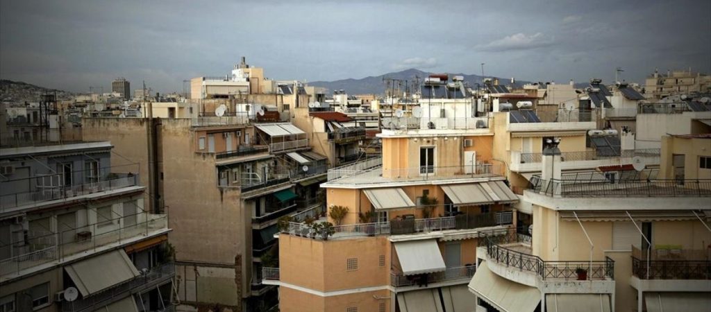 Δείτε ποιοι φορολογούμενοι μπορούν να σβήσουν φορολογικές επιβαρύνσεις με δηλώσεις δωρεών ή γονικών παροχών