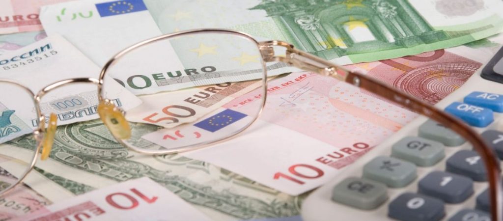 Δείτε ποιοι μπορούν να συνταξιοδοτηθούν εντός του 2021 – Αναλυτικά παραδείγματα