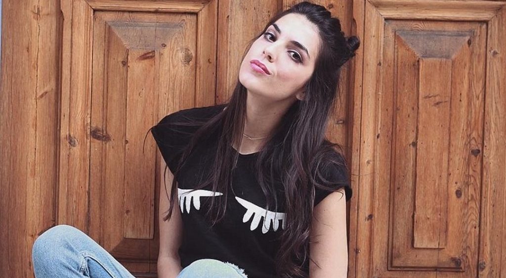 Survivor: Η Άννα Μαρία έφαγε «χυλόπιτα» από τον σύντροφό της μετά τα χαϊδέματα με τον Νίκο