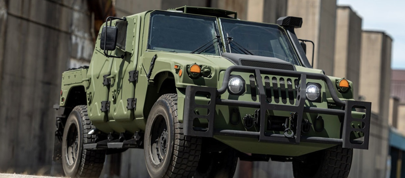 Έφτασε στο Δυρράχιο η νέα δωρεά από τον αμερικανικό προς τον αλβανικό στρατό (φώτο)