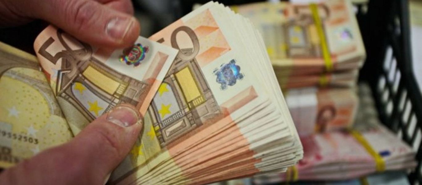 Μειώθηκαν κατά 1,8 δισ. ευρώ οι καταθέσεις στις τράπεζες τον Ιανουάριο