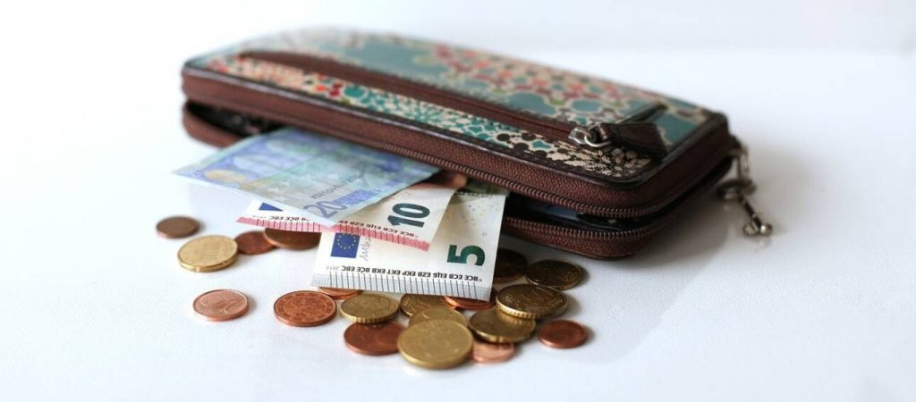 Πόθεν έσχες: Παρατάθηκε η προθεσμία για την υποβολή δηλώσεων – Δείτε μέχρι πότε