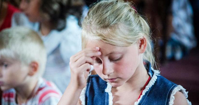 Σταυρός: Γνωρίζετε τι συμβολίζει κάθε κίνηση;