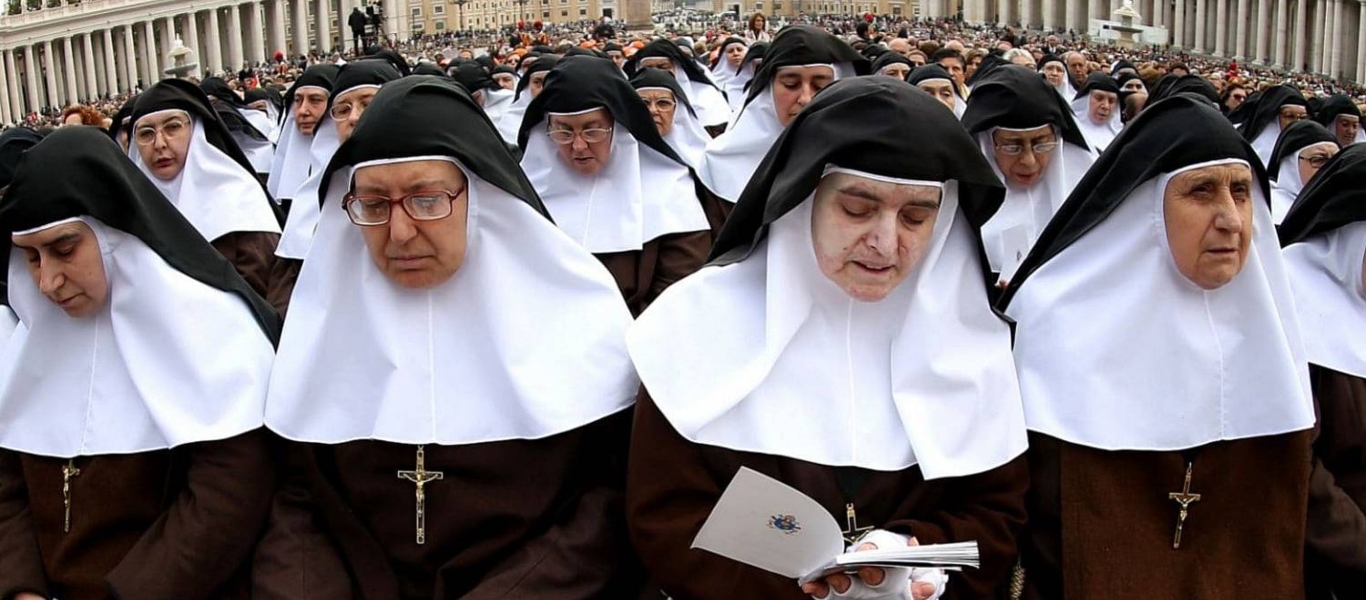 To είδαμε και αυτό: Ιρλανδές μοναχές αγνόησαν τα περιοριστικά μέτρα για να συμμετάσχουν σε εξορκισμό